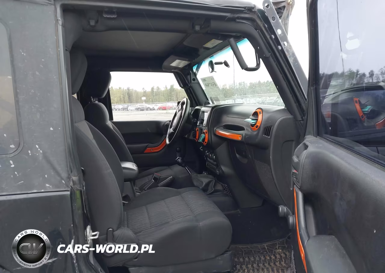 2012 Jeep Wrangler Sport VIN:1C4AJWAG4CL241417 - 5