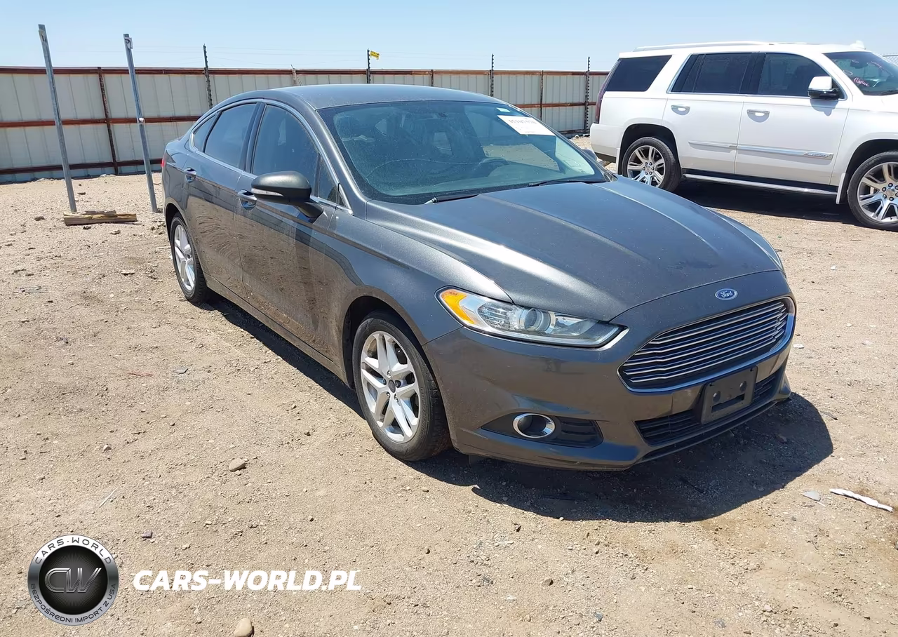 Główne zdjęcie 2016 Ford Fusion Se