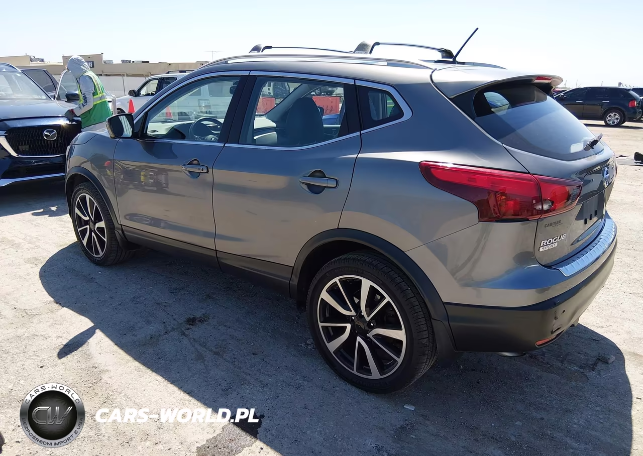 2017 Nissan Rogue Sport Sl VIN:JN1BJ1CR7HW127121 - 3