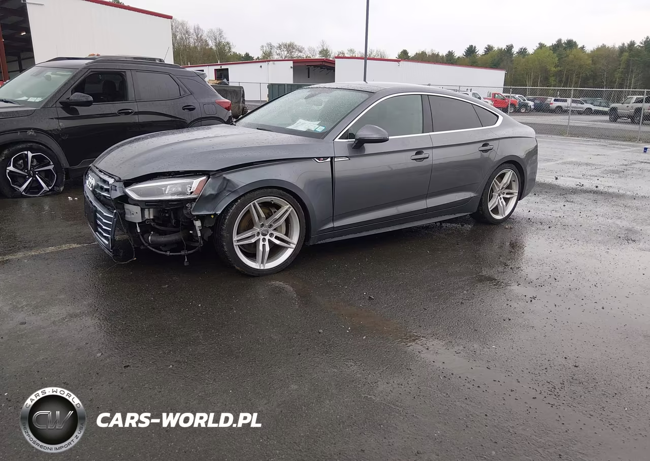 2018 Audi A5 2.0T Premium VIN:WAUENCF58JA073606 - 2