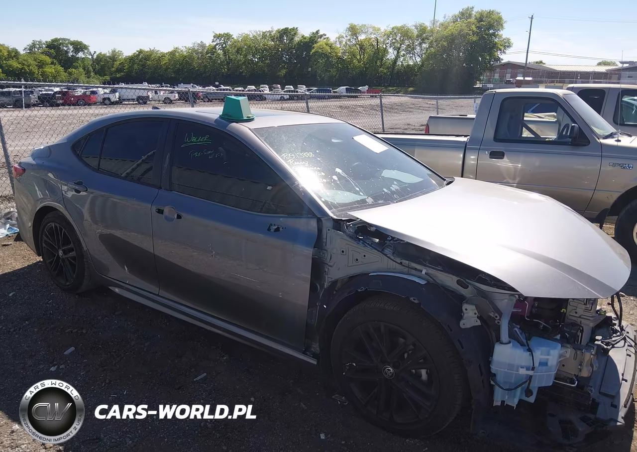 2025 Toyota Camry Se VIN:4T1DAACK5SU645929 - 14