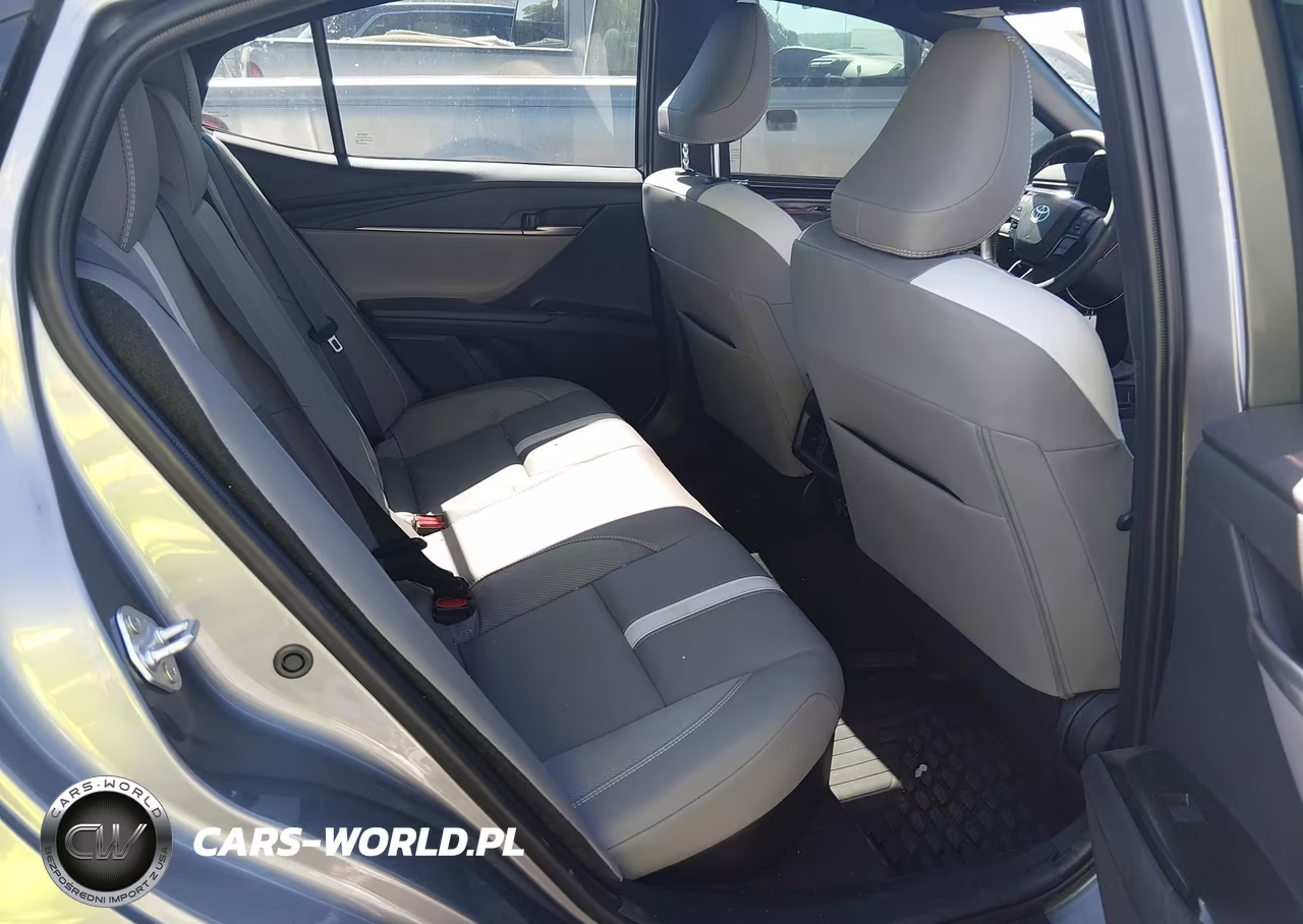 2025 Toyota Camry Se VIN:4T1DAACK5SU645929 - 8