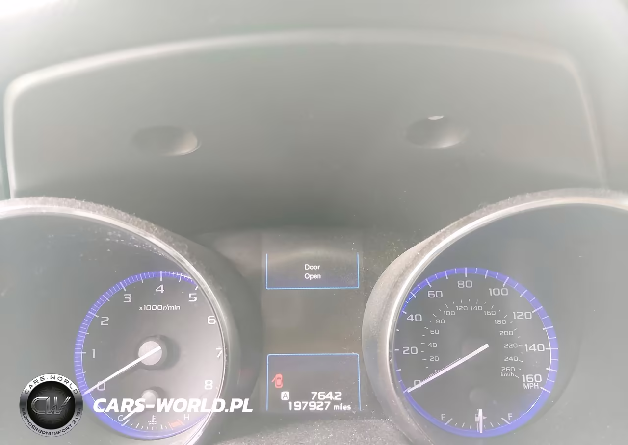 2016 Subaru Outback 3.6R Limited VIN:4S4BSENC9G3238632 - 7