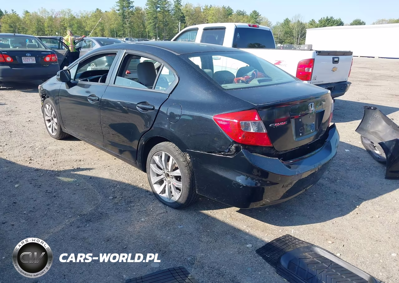 2012 Honda Civic Lx VIN:2HGFB2F57CH604827 - 3