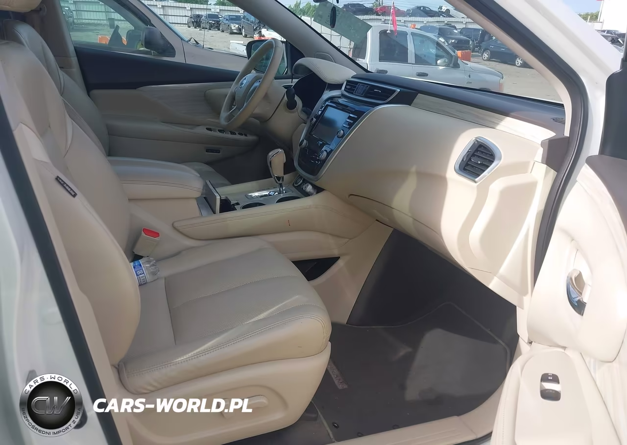 2017 Nissan Murano Platinum VIN:5N1AZ2MG8HN119633 - 5