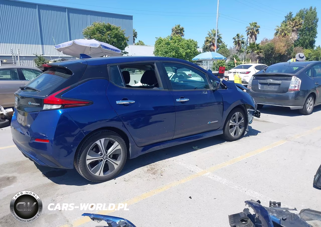 2018 Nissan Leaf Sv VIN:1N4AZ1CP0JC309224 - 4