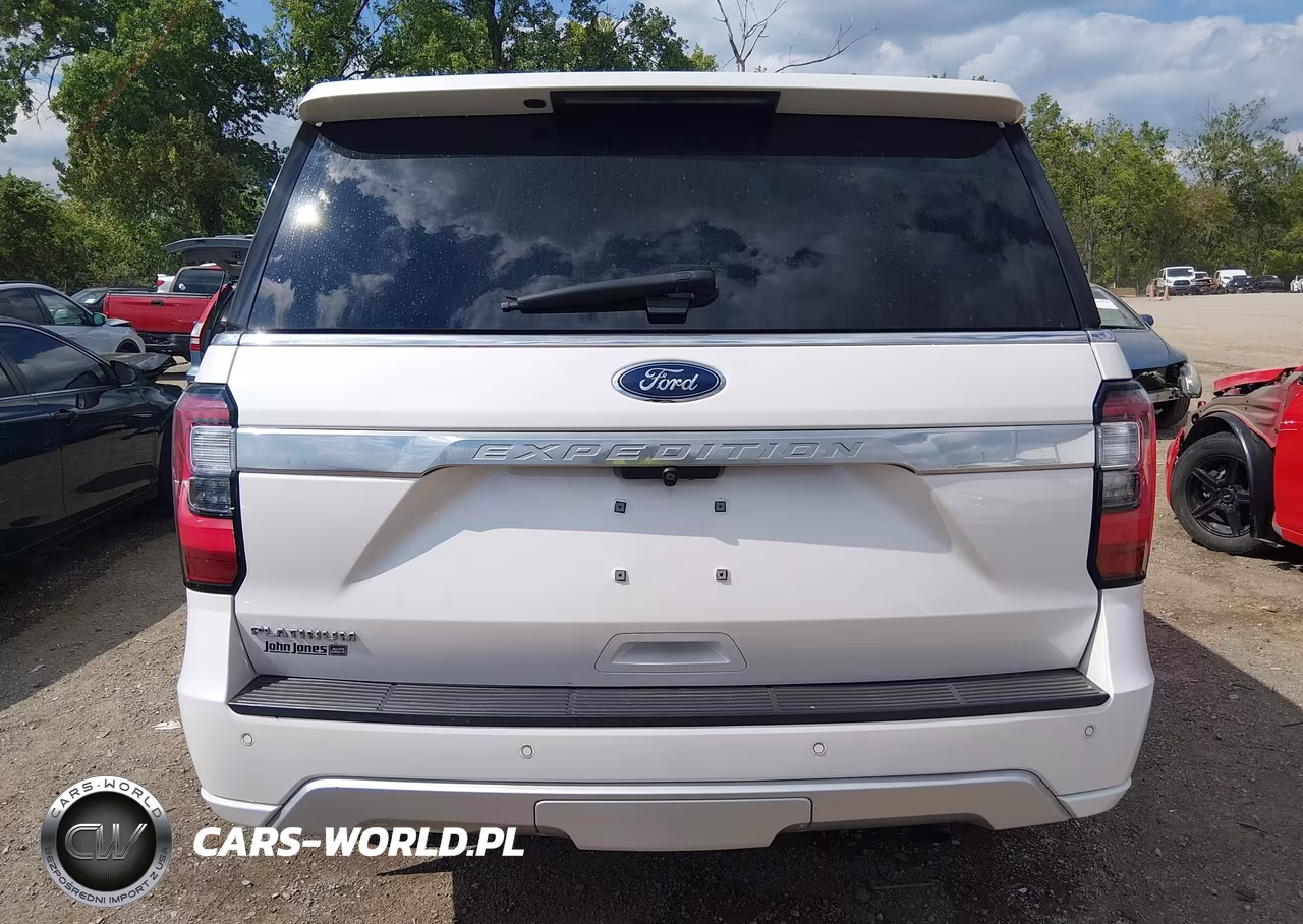 2019 Ford Expedition Platinum VIN:1FMJU1MT1KEA48434 - 16