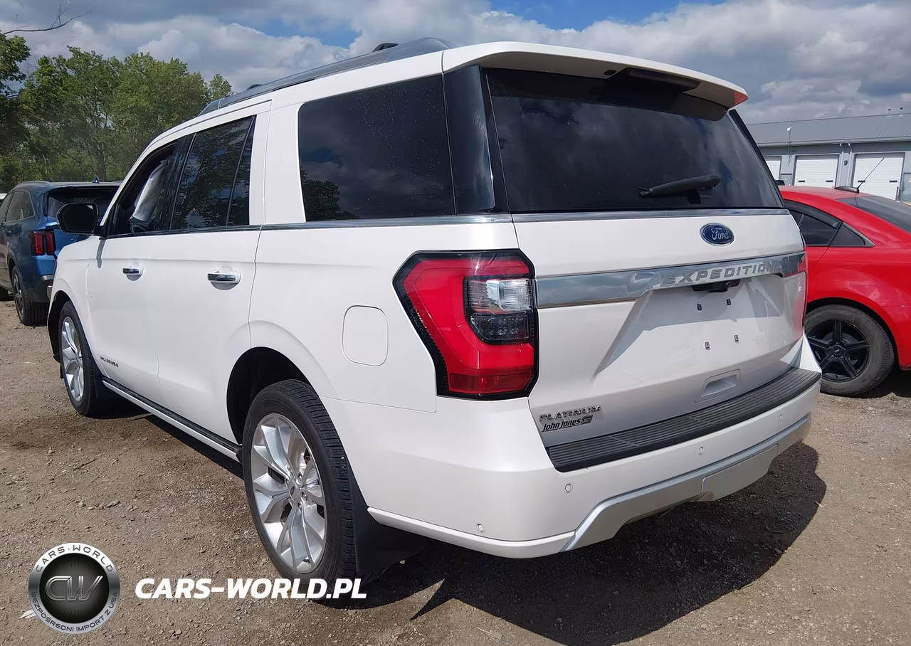 2019 Ford Expedition Platinum VIN:1FMJU1MT1KEA48434 - 3