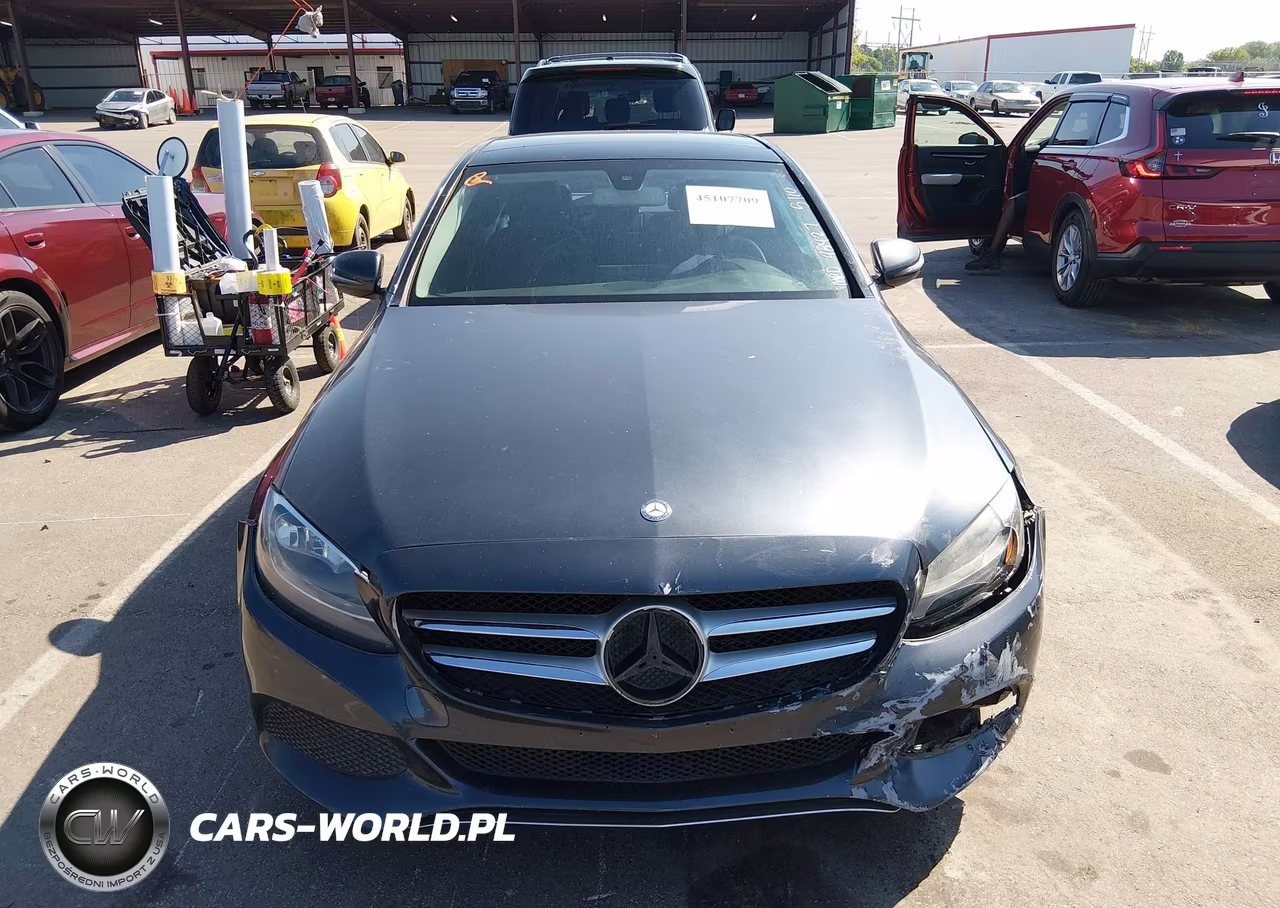 2016 Mercedes-Benz C 300 VIN:55SWF4JB1GU106323 - 11