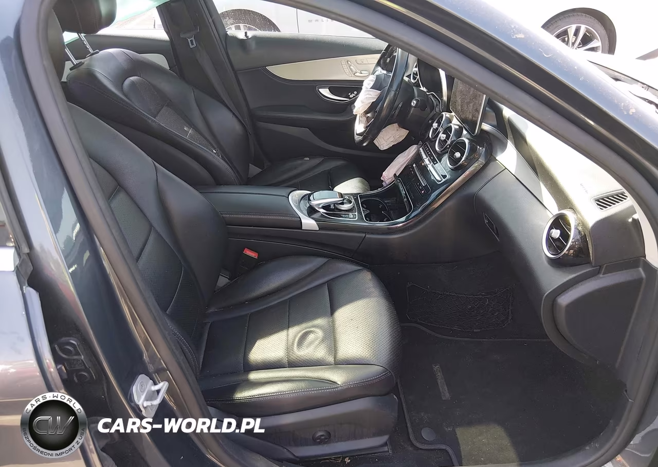 2016 Mercedes-Benz C 300 VIN:55SWF4JB1GU106323 - 5