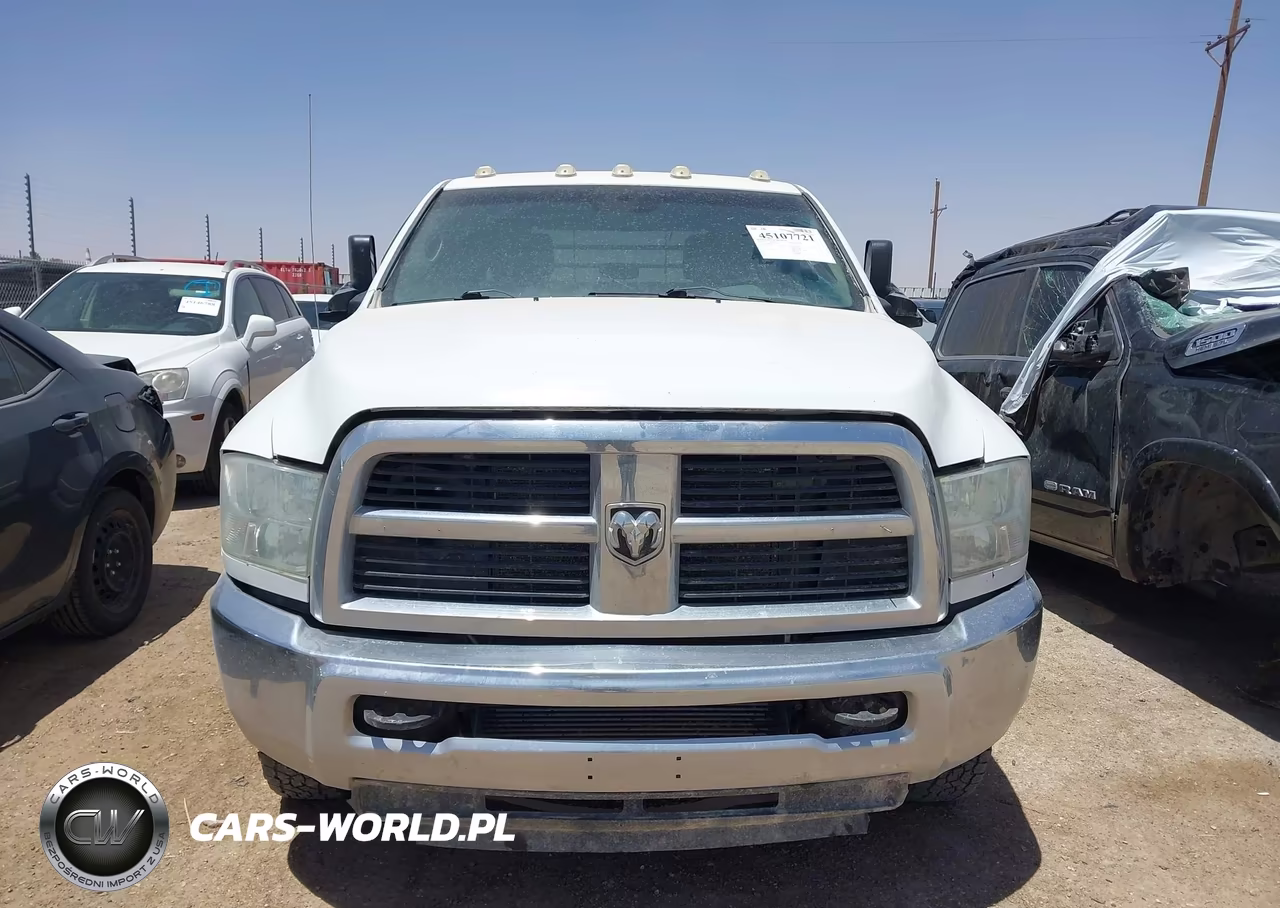 2014 Ram 3500 Chassis Tradesman-Slt-Laramie VIN:3C7WRSCL5EG243116 - 12