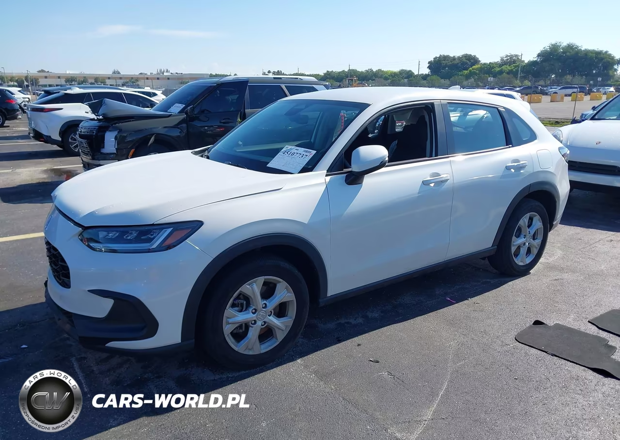 2024 Honda Hr-V 2Wd Lx VIN:3CZRZ1H35RM738365 - 2