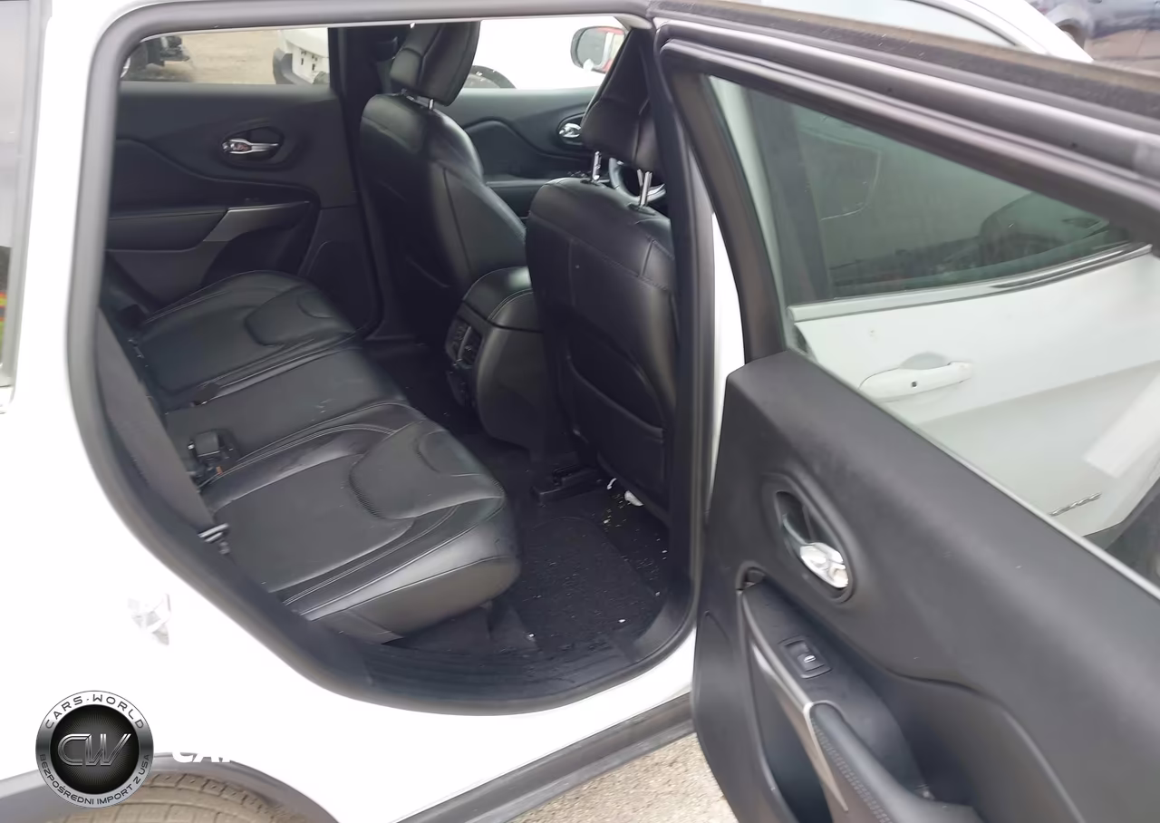 2019 Jeep Cherokee Limited Fwd VIN:1C4PJLDXXKD381775 - 8