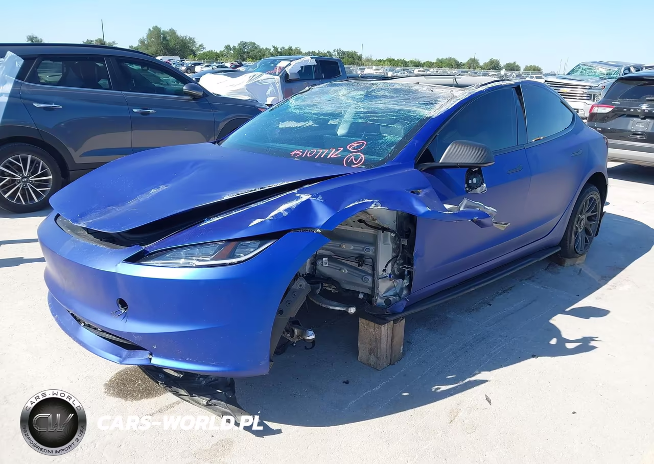 2025 Tesla Model 3 Long Range Rear-Wheel Drive-Standard Rear-Wheel Drive VIN:5YJ3E1EA1SF961880 - 2