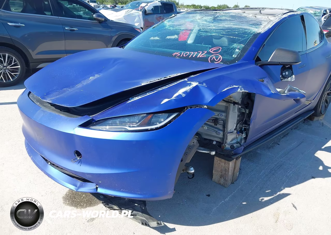 2025 Tesla Model 3 Long Range Rear-Wheel Drive-Standard Rear-Wheel Drive VIN:5YJ3E1EA1SF961880 - 6