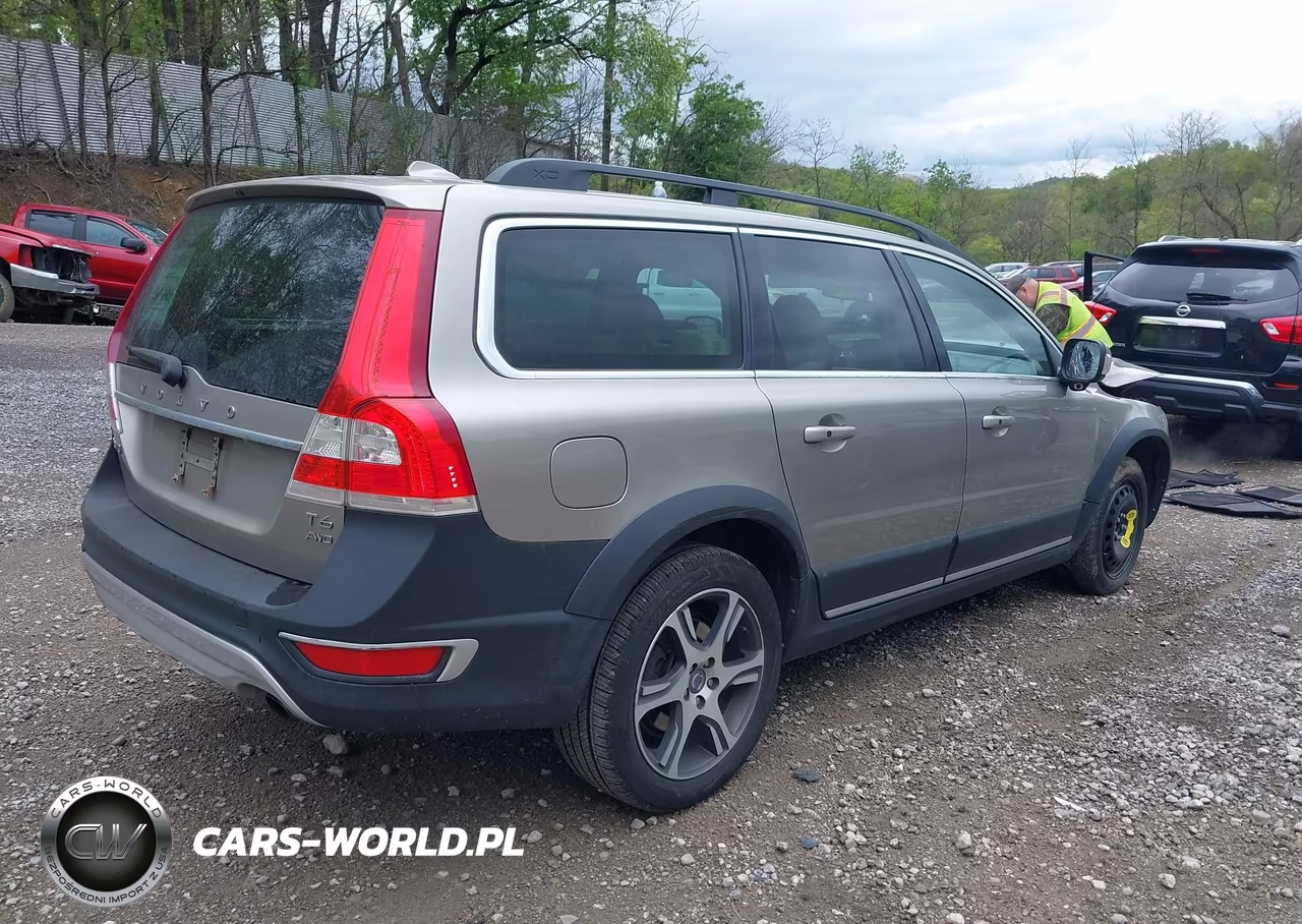 2014 Volvo Xc70 T6 Platinum VIN:YV4902BZ3E1181317 - 4