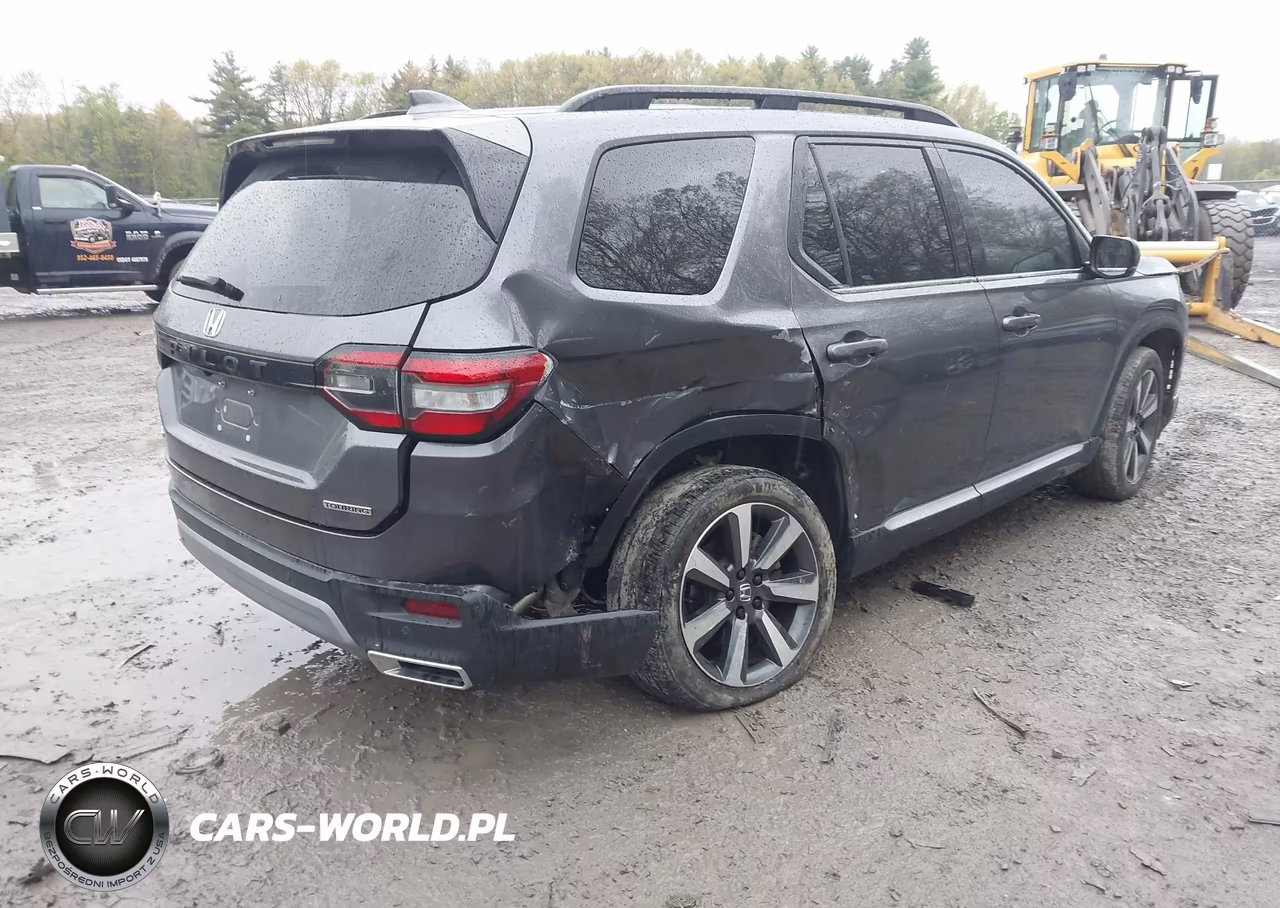 2024 Honda Pilot Touring VIN:5FNYG1H78RB041951 - 4