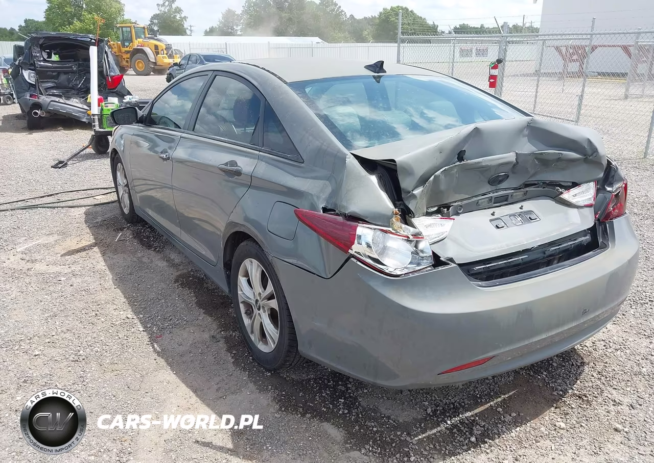 2013 Hyundai Sonata Limited VIN:5NPEC4AC2DH548779 - 3