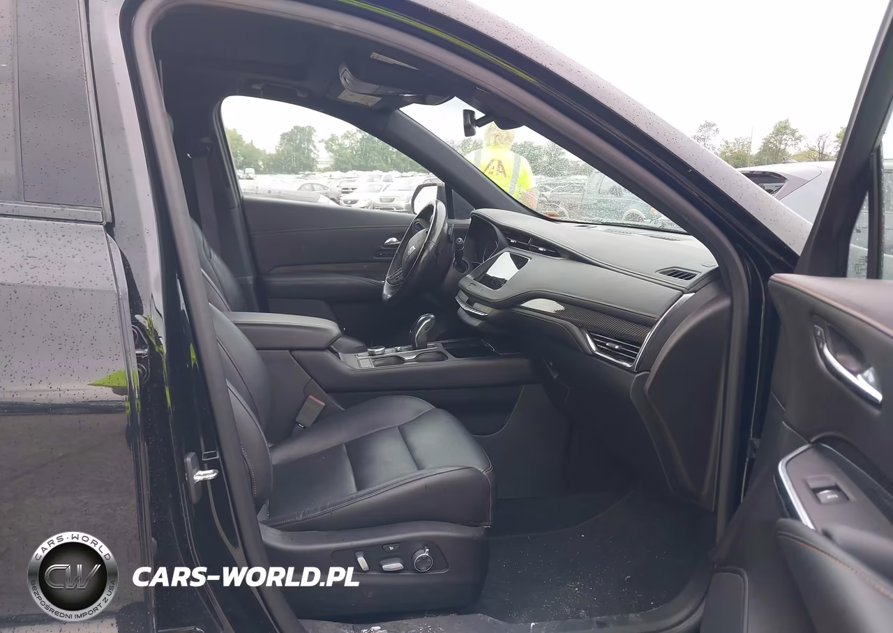 2019 Cadillac Xt4 Sport VIN:1GYFZER41KF103831 - 5