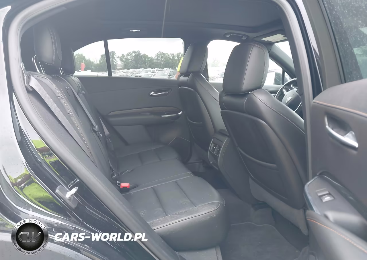 2019 Cadillac Xt4 Sport VIN:1GYFZER41KF103831 - 8
