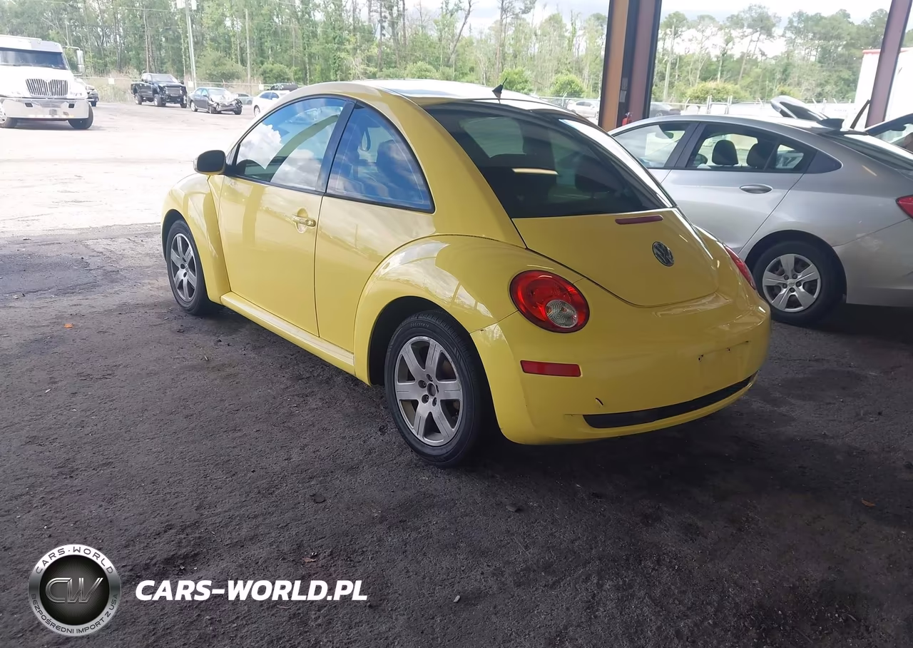 2010 Volkswagen New Beetle 2.5L Final Edition VIN:3VWPW3AGXAM008418 - 3