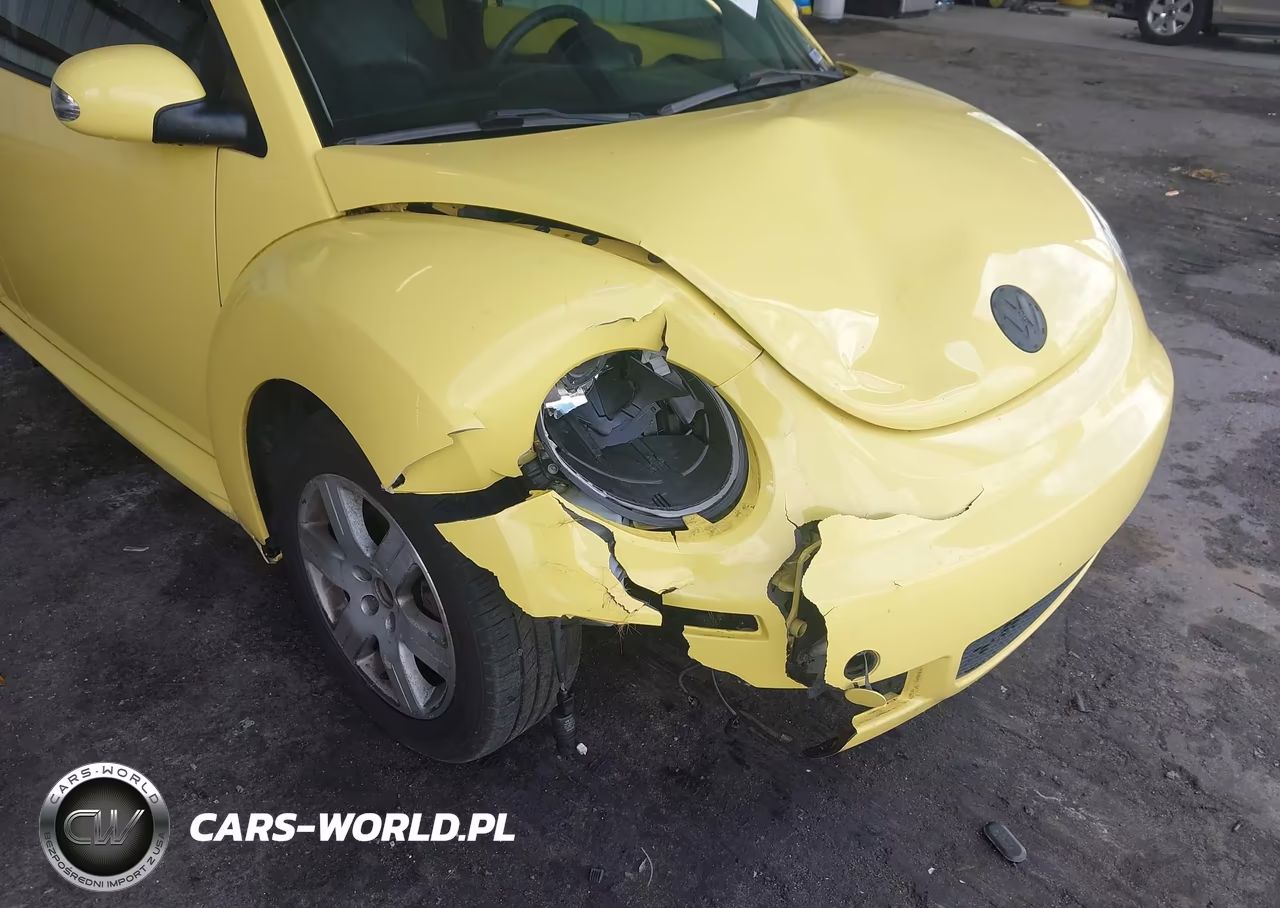 2010 Volkswagen New Beetle 2.5L Final Edition VIN:3VWPW3AGXAM008418 - 6