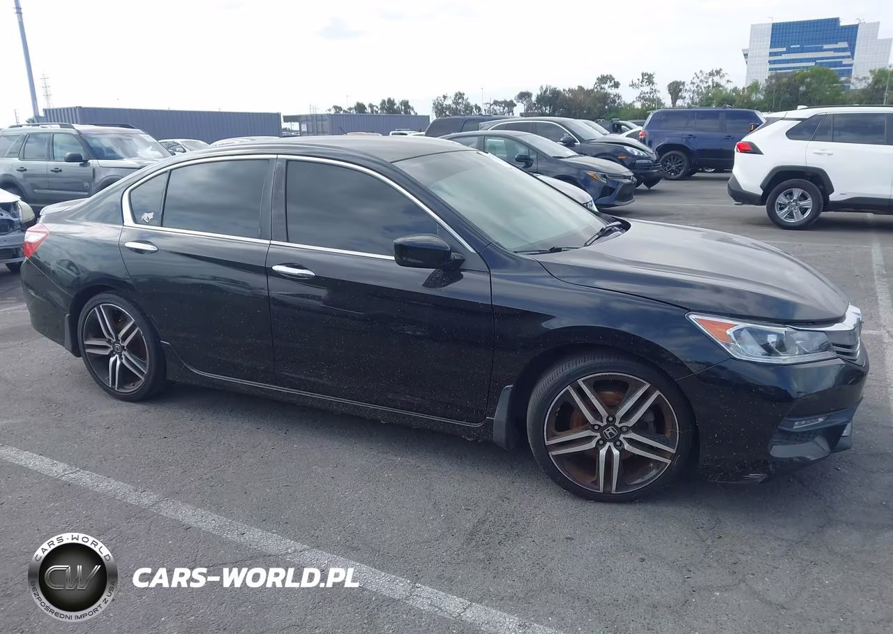 2017 Honda Accord Sport VIN:1HGCR2F57HA030430 - 13