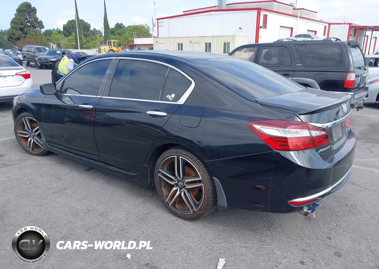 2017 Honda Accord Sport VIN:1HGCR2F57HA030430 - 3