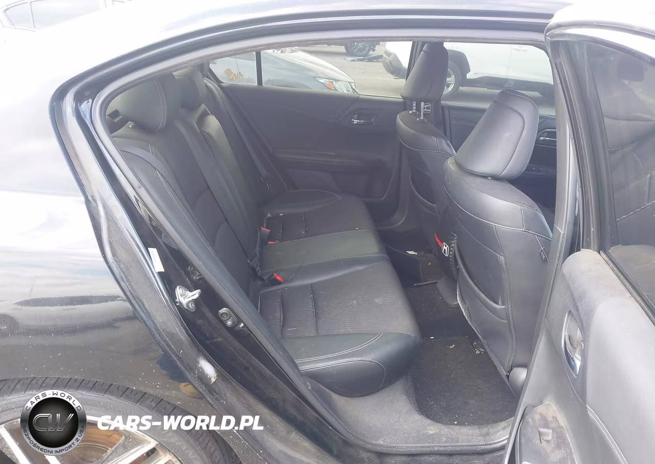 2017 Honda Accord Sport VIN:1HGCR2F57HA030430 - 8