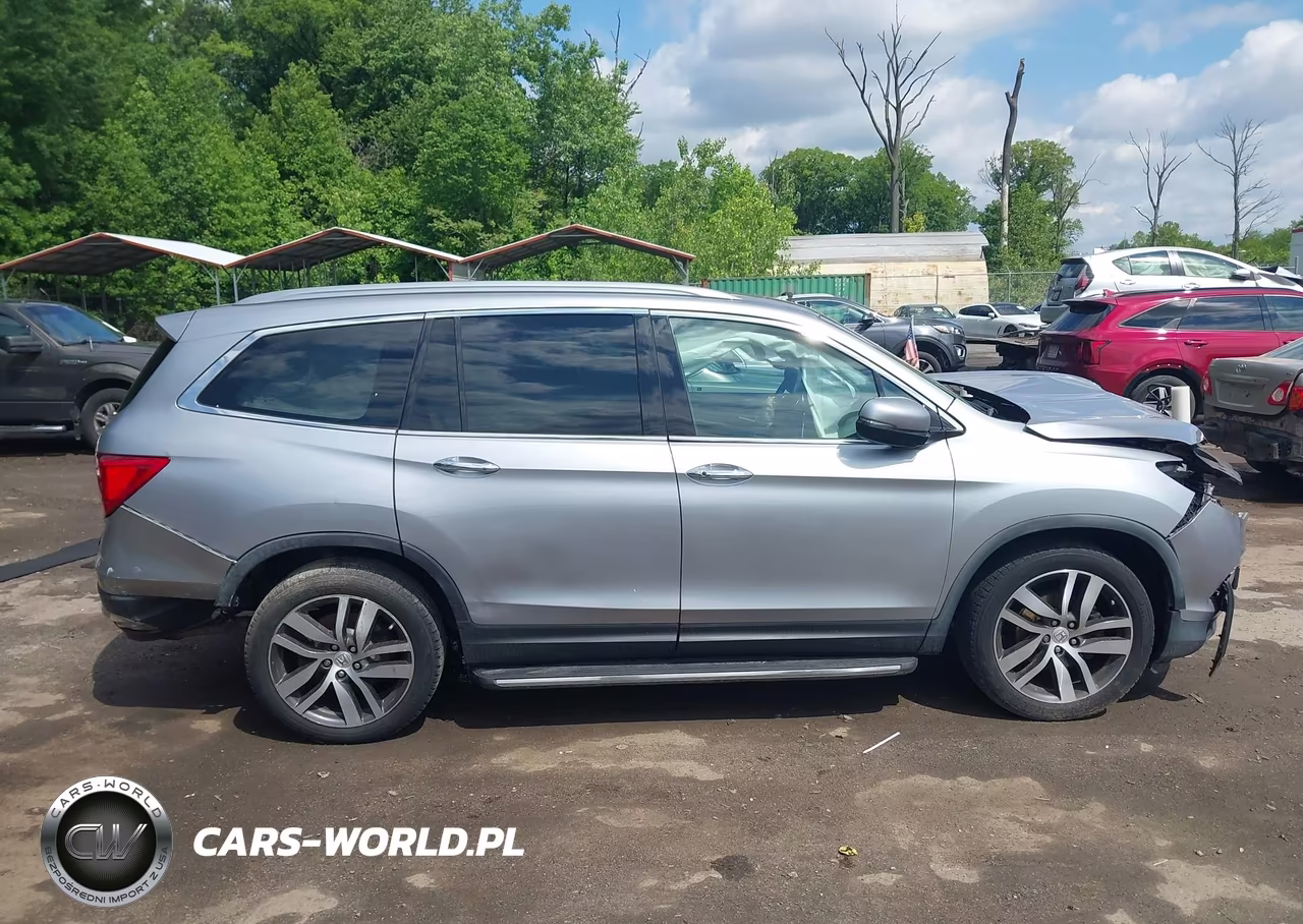 2017 Honda Pilot Elite VIN:5FNYF6H09HB044181 - 13