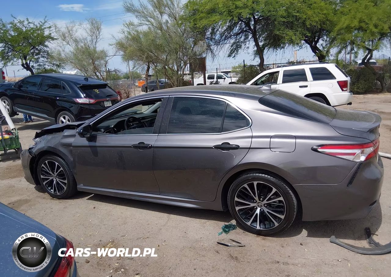 2020 Toyota Camry Se VIN:4T1G11AK6LU973894 - 14