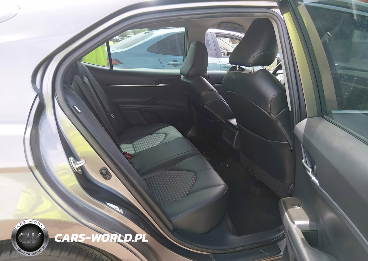 2020 Toyota Camry Se VIN:4T1G11AK6LU973894 - 8