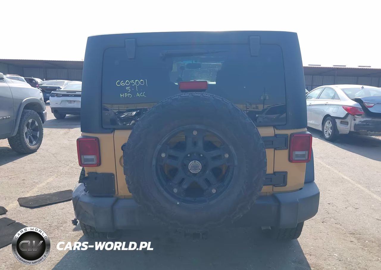 2013 Jeep Wrangler Unlimited Sport VIN:1C4HJWDG1DL699587 - 16