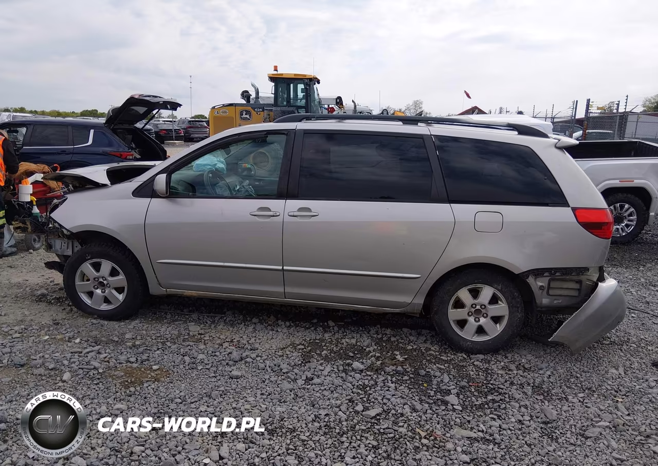 2004 Toyota Sienna Xle VIN:5TDZA22C44S130616 - 15