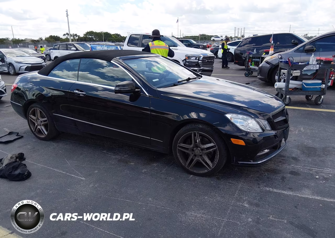 2013 Mercedes-Benz E 350 – zdjęcie 1 z 17