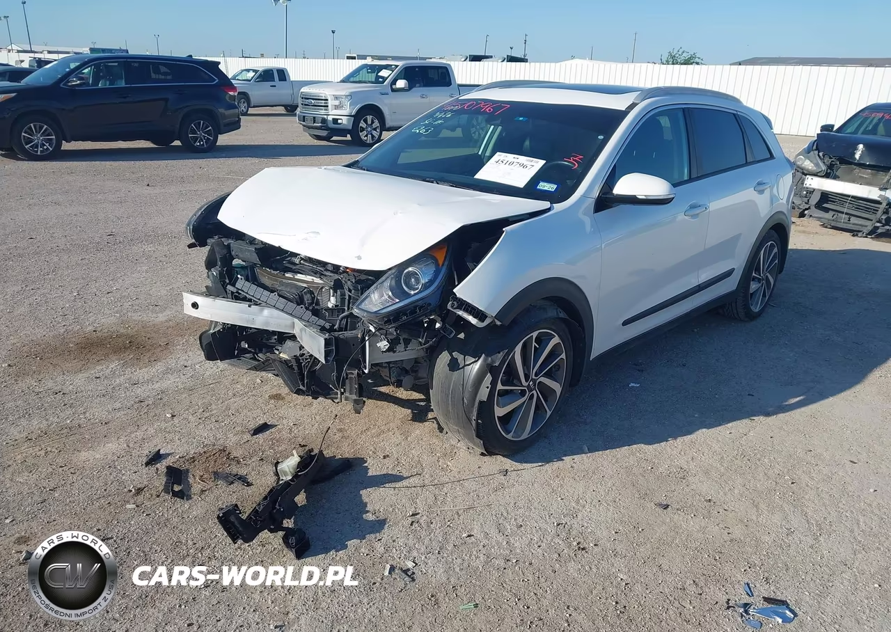 2019 Kia Niro Touring VIN:KNDCE3LC9K5216263 - 2