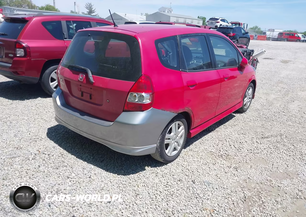 2007 Honda Fit Sport VIN:JHMGD38637S063443 - 4