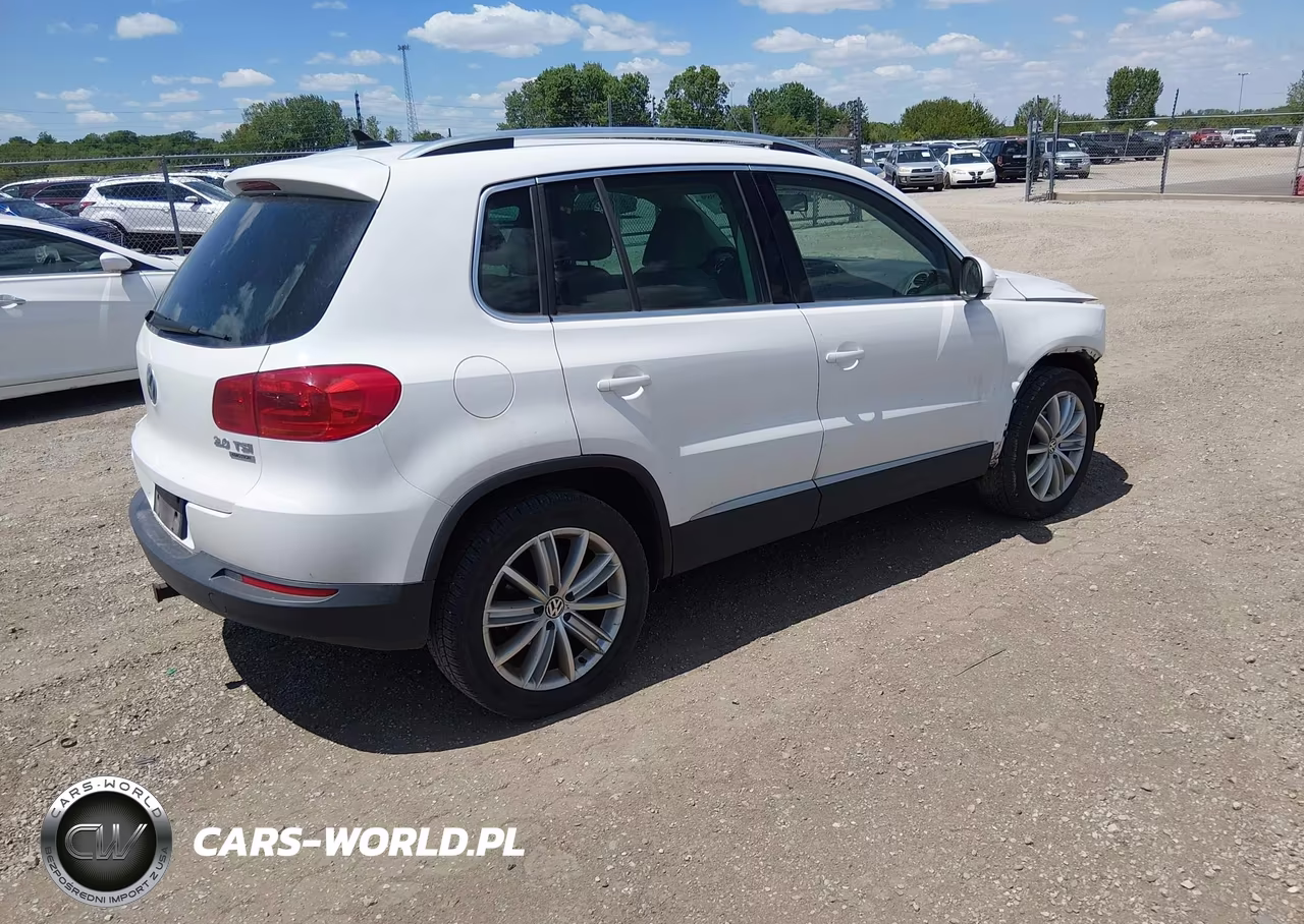 2012 Volkswagen Tiguan Se VIN:WVGBV7AX6CW552825 - 4