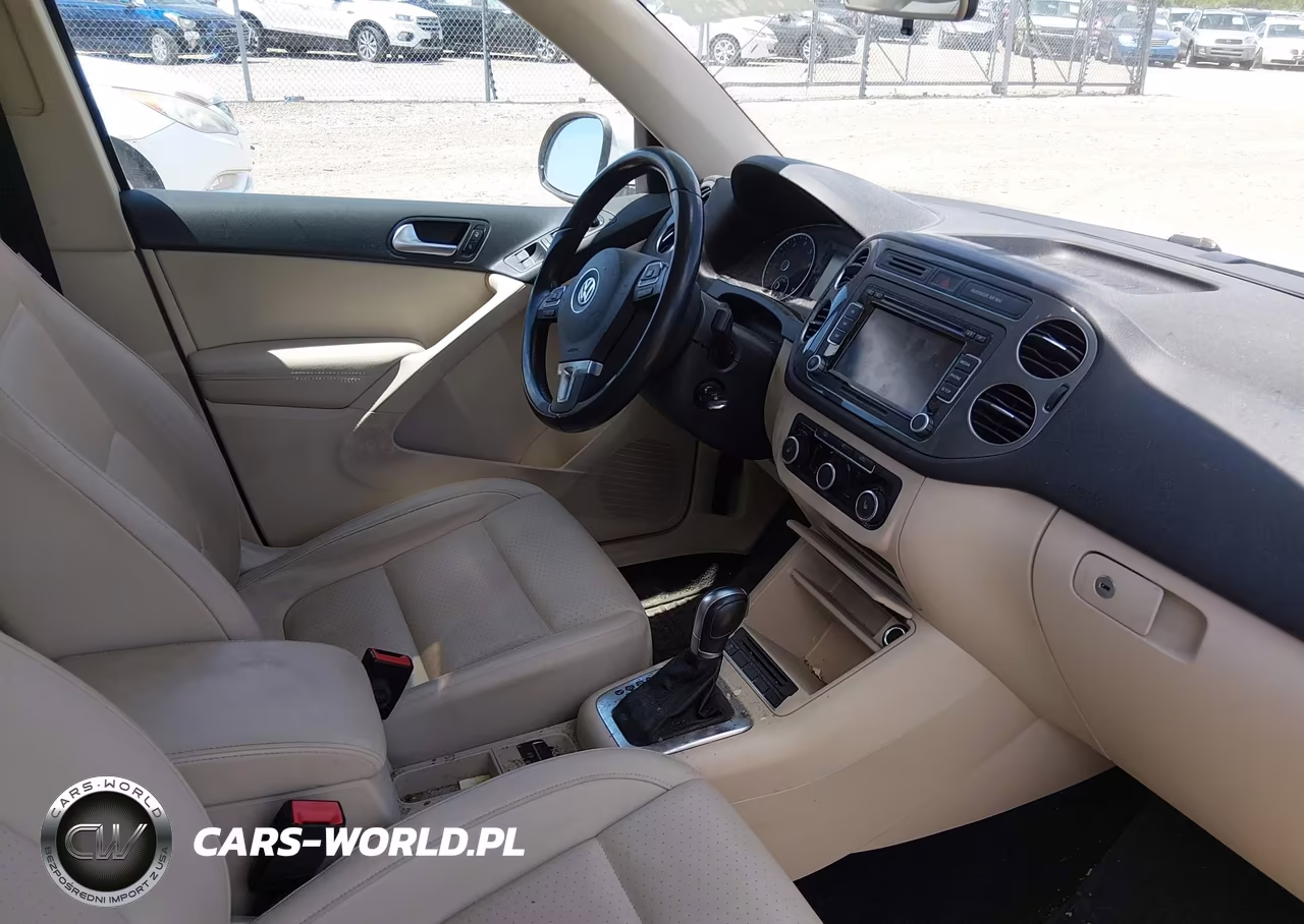 2012 Volkswagen Tiguan Se VIN:WVGBV7AX6CW552825 - 5