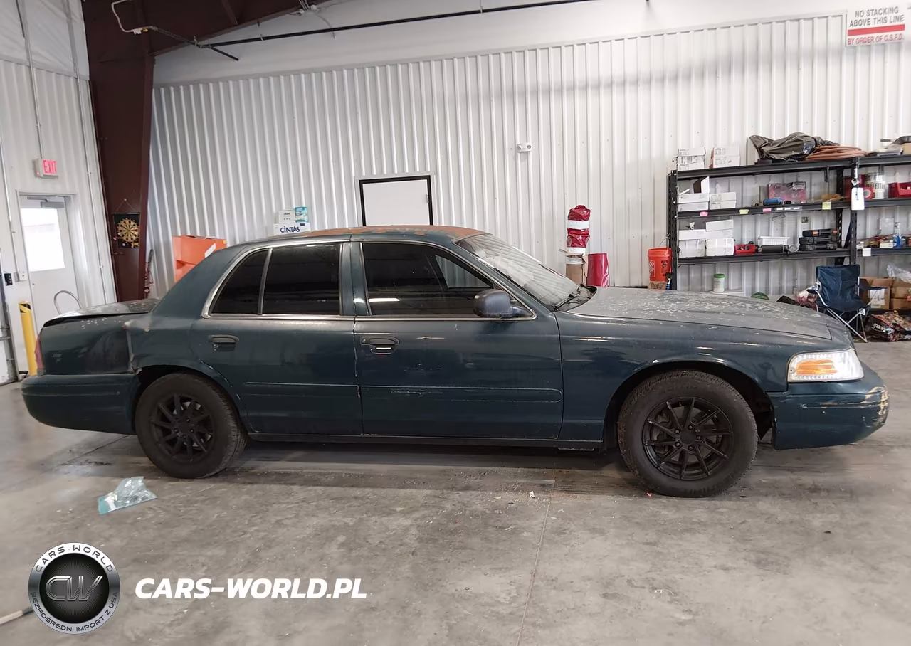 2004 Ford Crown Victoria Police VIN:2FAFP71W14X135020 - 13