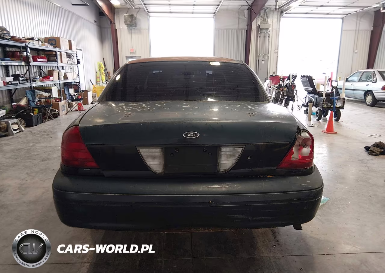 2004 Ford Crown Victoria Police VIN:2FAFP71W14X135020 - 16