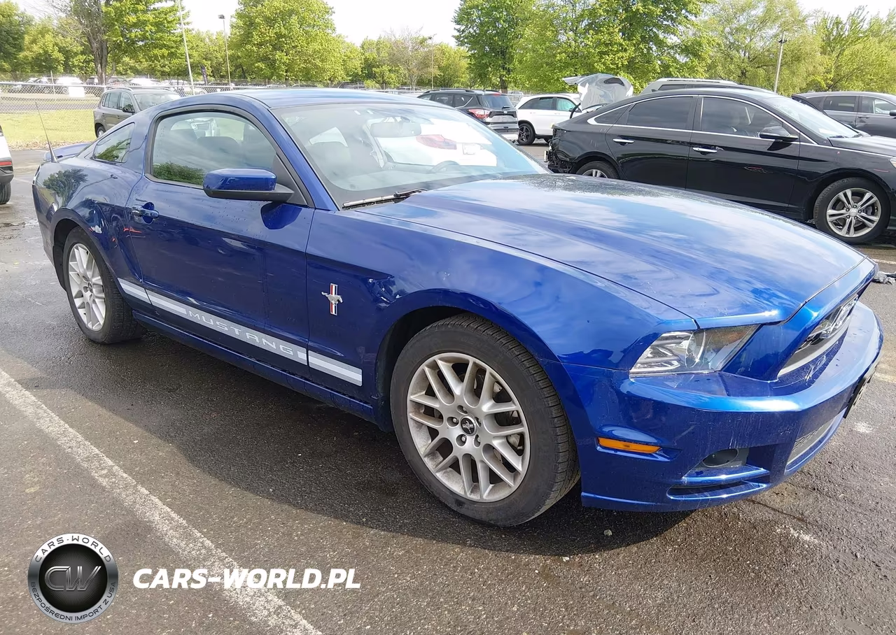 2013 Ford Mustang V6 Premium