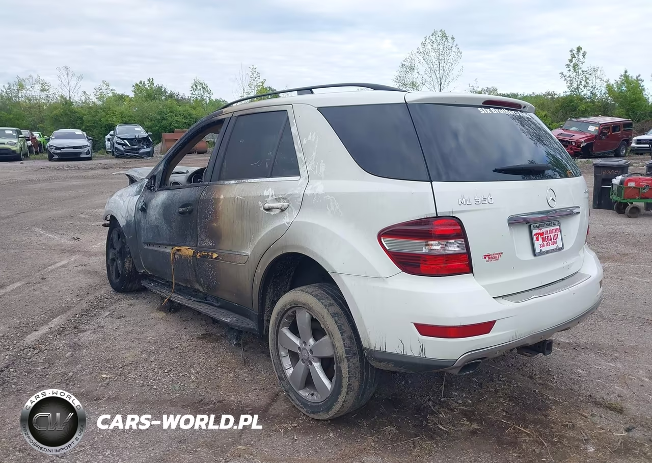2010 Mercedes-Benz Ml 350 4Matic VIN:4JGBB8GB0AA624221 - 3