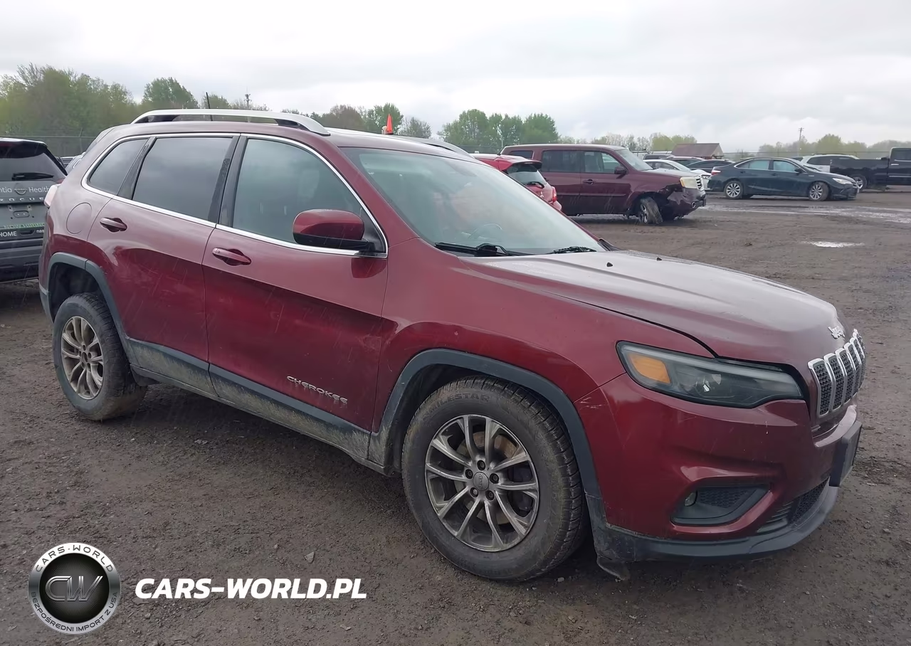 2019 Jeep Cherokee Latitude Plus 4X4 – zdjęcie 1 z 17