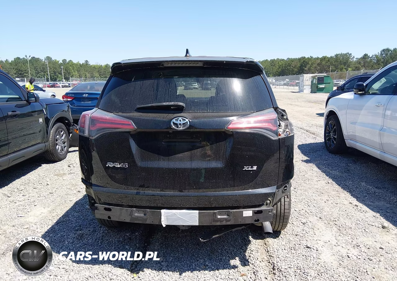 2018 Toyota Rav4 Xle VIN:2T3WFREVXJW474701 - 17