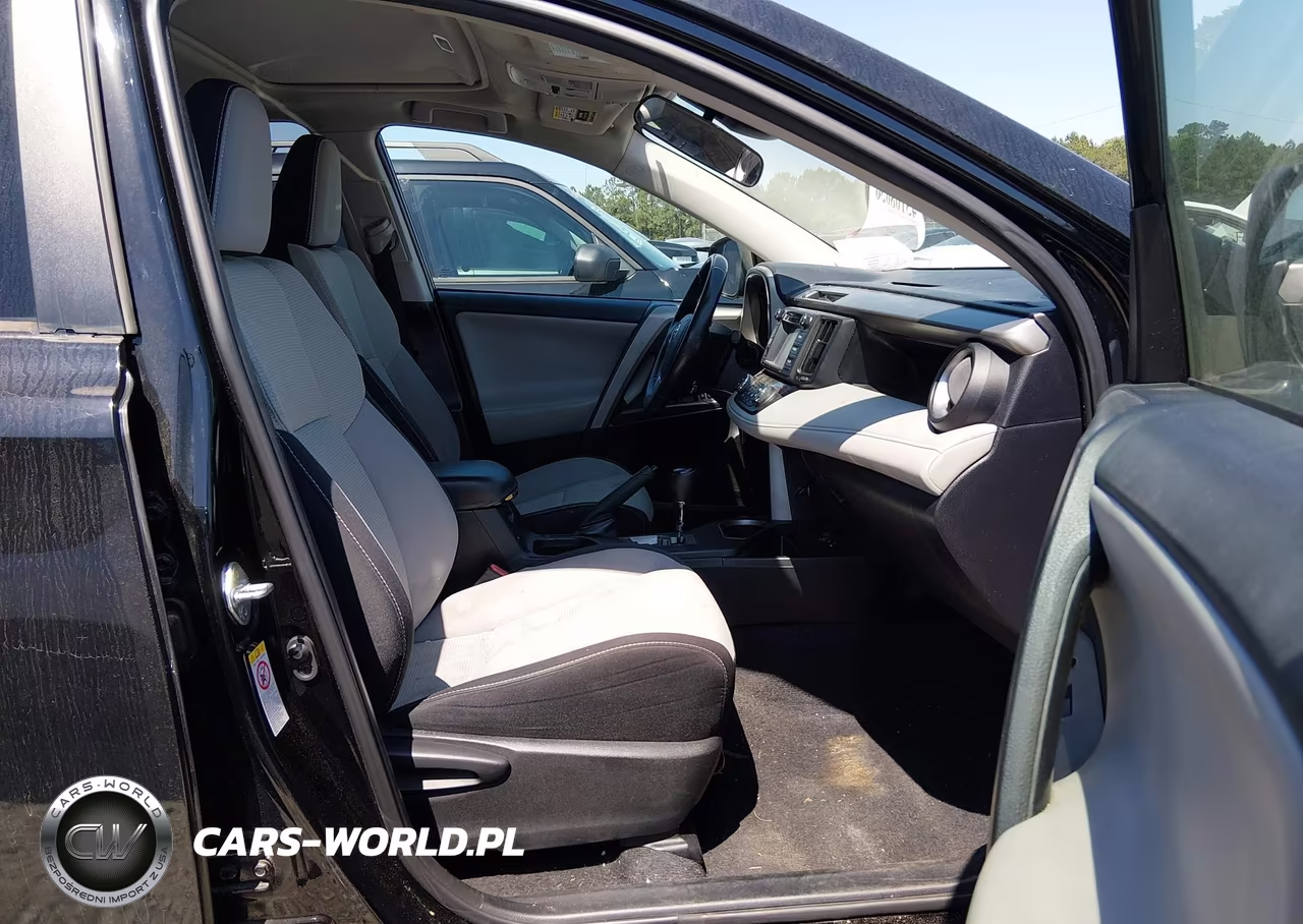 2018 Toyota Rav4 Xle VIN:2T3WFREVXJW474701 - 5