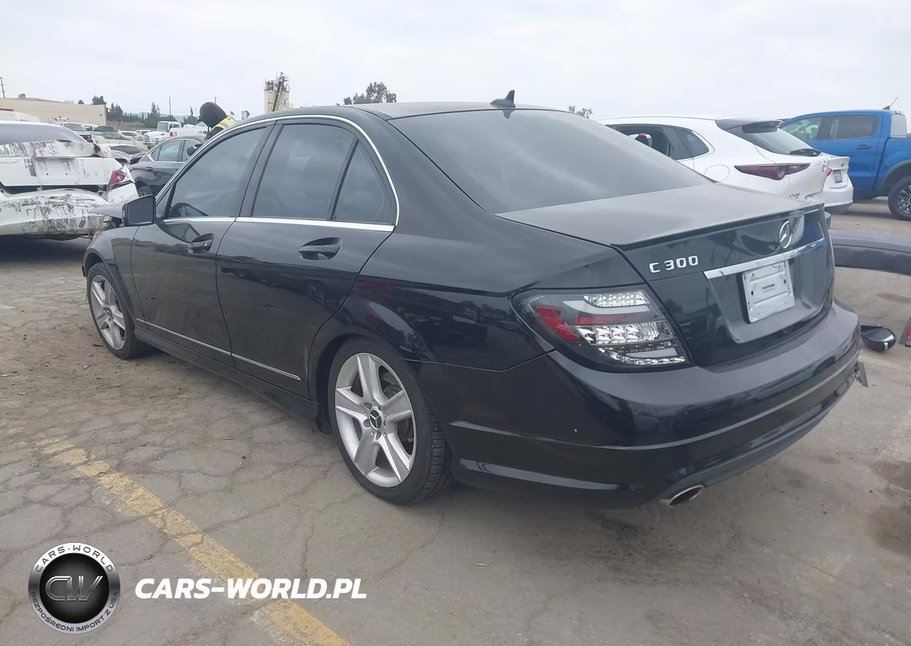 2011 Mercedes-Benz C 300 Luxury-Sport VIN:WDDGF5EB7BA515455 - 3