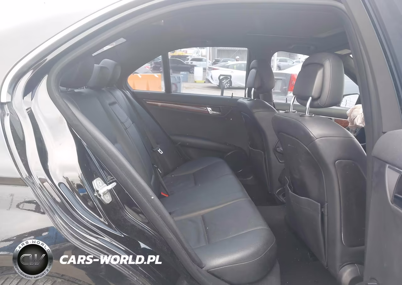 2011 Mercedes-Benz C 300 Luxury-Sport VIN:WDDGF5EB7BA515455 - 8