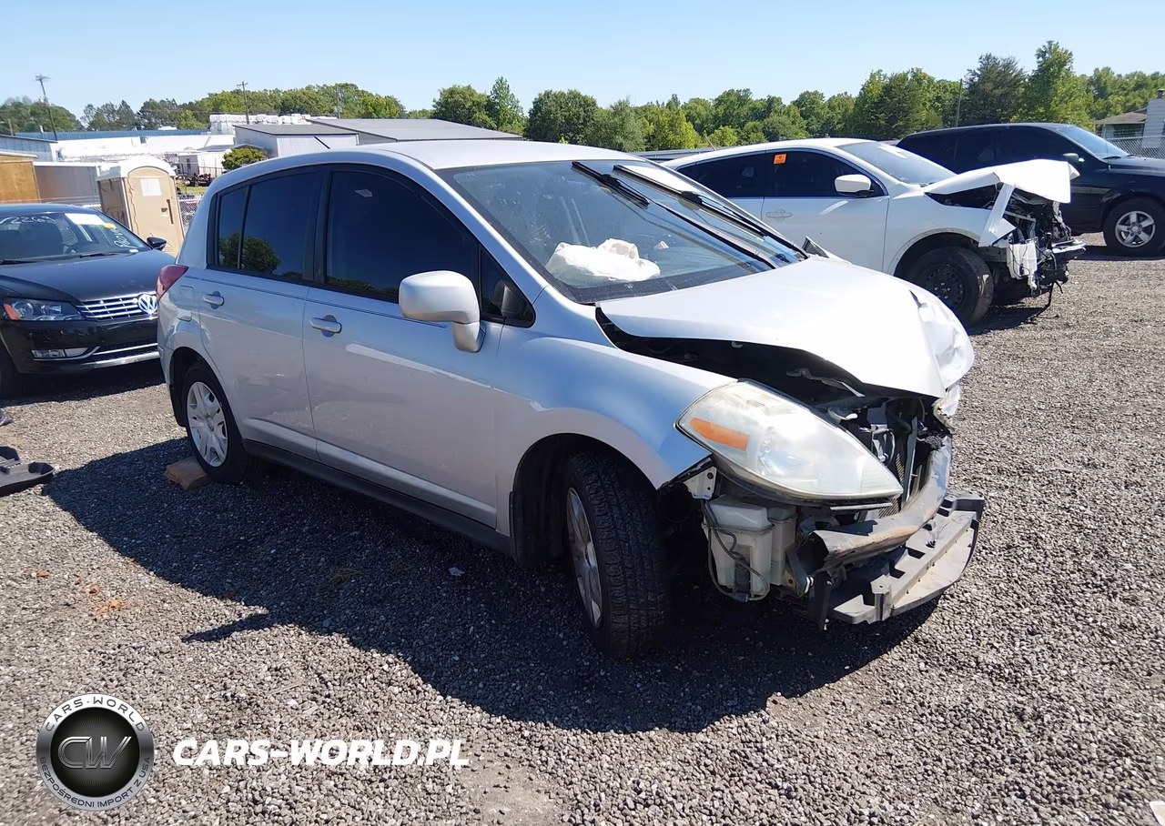 2010 Nissan Versa 1.8S