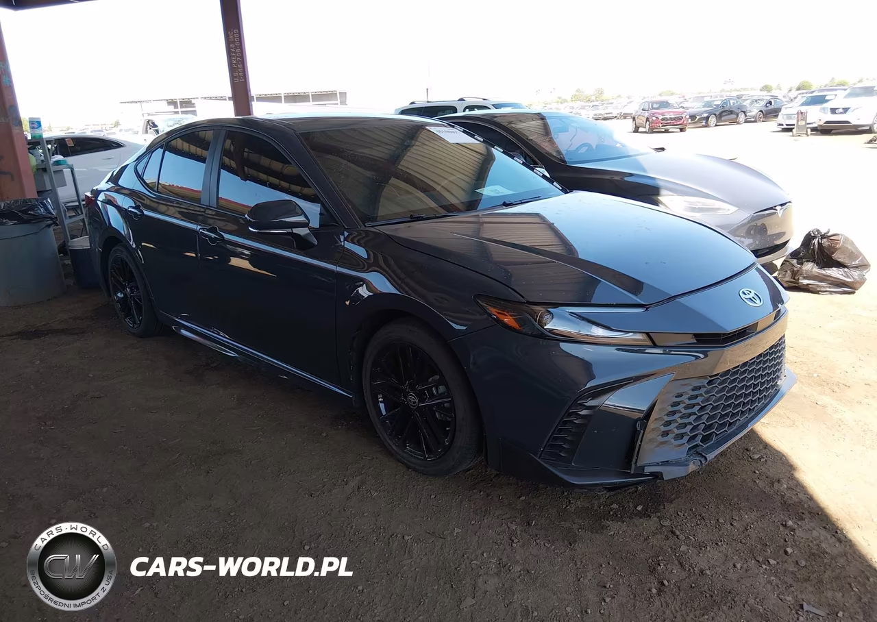 2025 Toyota Camry Se – zdjęcie 1 z 17